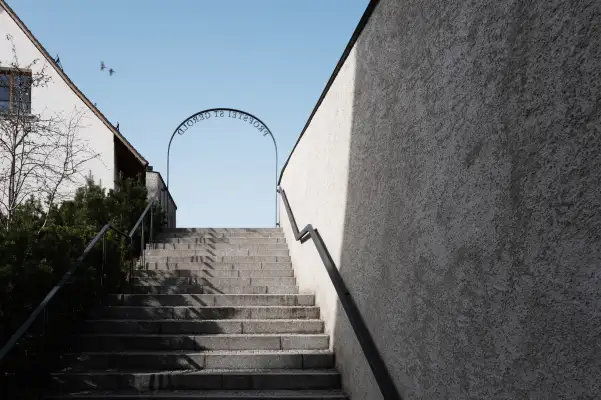 Signaletik für einen inspirierenden Ort der Ruhe und Begegnung