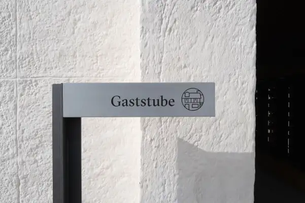 Signaletik für einen inspirierenden Ort der Ruhe und Begegnung